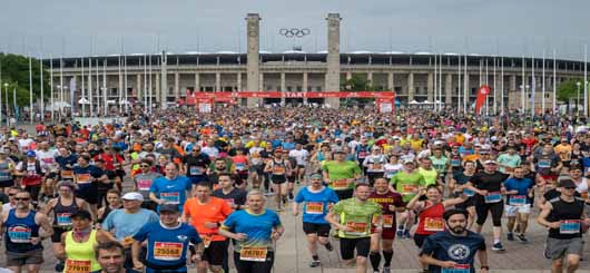 Start vor dem Berliner Olympiastadion